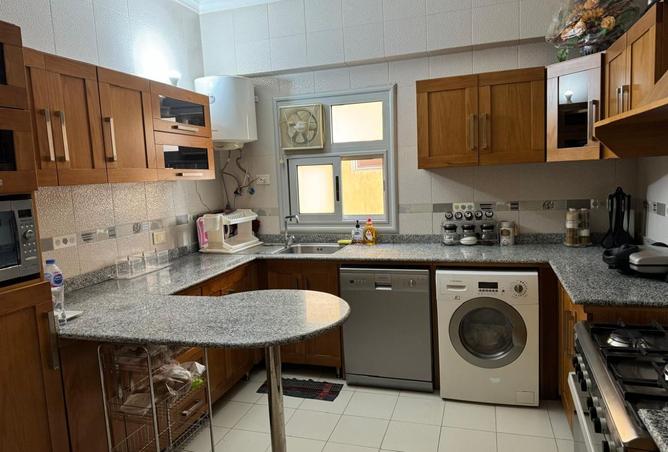 97994033 - Property Image 3