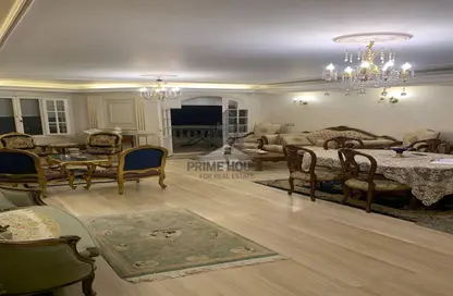 شقة - 3 غرف نوم - 3 حمامات للبيع في شارع أديمون فريمون - سموحة - حي شرق - الاسكندرية