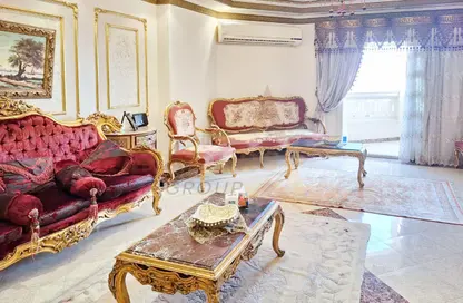 Apartment - 3 Bedrooms - 2 Bathrooms for rent in Smouha - Hay Sharq - Alexandria