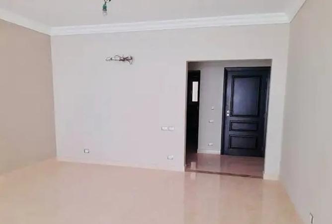 98824831 - Property Image 2