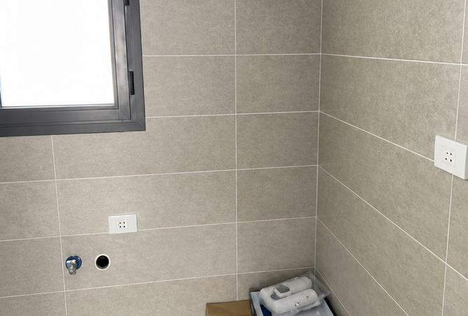 87219345 - Property Image 3