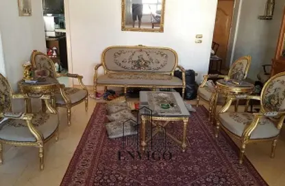 Apartment - 3 Bedrooms - 1 Bathroom for sale in Rabaa Buildings St. - Ard El Golf - Heliopolis - Masr El Gedida - Cairo