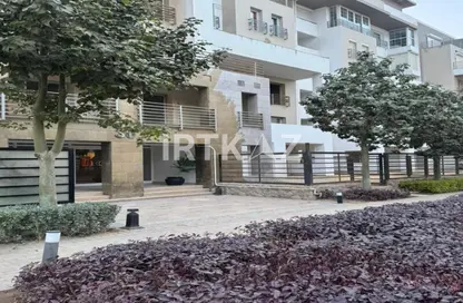 Apartment - 3 Bedrooms - 3 Bathrooms for sale in Hyde Park - New Cairo City - Cairo