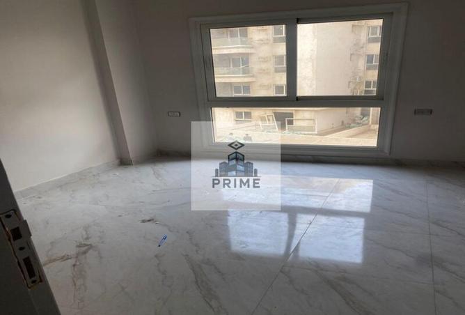 8601066 - Property Image 2