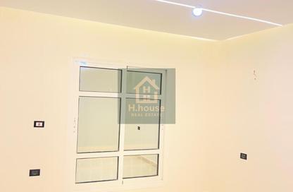 Apartment - 2 Bedrooms - 2 Bathrooms for rent in B7 - Madinaty - Cairo