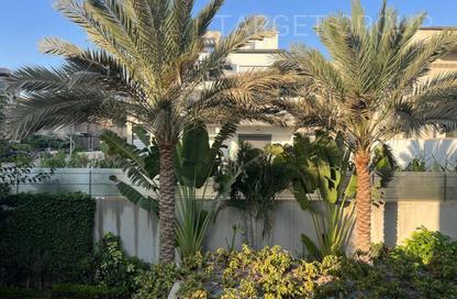 فيلا - 8 غرف نوم - 4 حمامات للبيع في ويست هايتس - طريق مصر اسكندرية الصحراوي - مدينة 6 أكتوبر - الجيزة