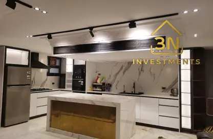 شقة - 2 غرف نوم - 3 حمامات للايجار في ازاد - كمبوندات التجمع الخامس - التجمع الخامس - مدينة القاهرة الجديدة - القاهرة