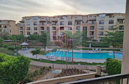 Apartment - 4 Bedrooms - 3 Bathrooms for sale in Stone Residence - 5th Settlement Compounds - The 5th Settlement - New Cairo City - Cairo