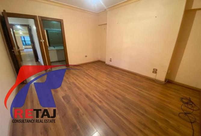 8453187 - Property Main Image