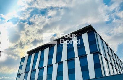 Office Space - Studio - 2 Bathrooms for rent in Park St. - Ring Road - The 5th Settlement - New Cairo City - Cairo