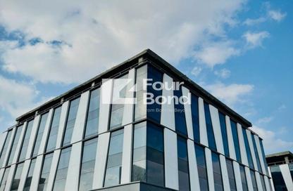 Office Space - Studio - 2 Bathrooms for rent in Park St. - Ring Road - The 5th Settlement - New Cairo City - Cairo