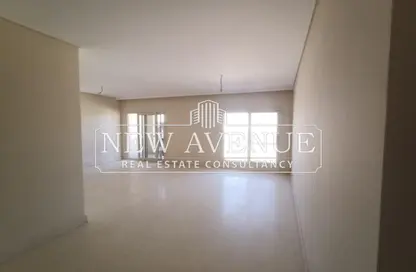 Apartment - 2 Bedrooms - 3 Bathrooms for sale in 90 Avenue - South Investors Area - New Cairo City - Cairo