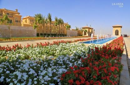 Villa - 5 Bedrooms - 5 Bathrooms for sale in La Vista City - New Capital Compounds - New Capital City - Cairo