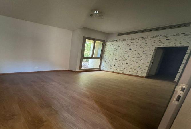 62402259 - Property Image 3