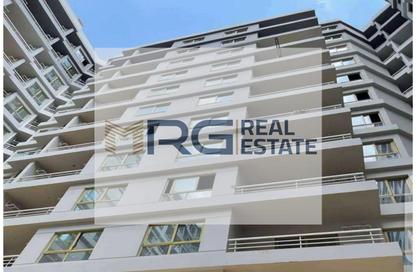 Apartment - 3 Bedrooms - 2 Bathrooms for sale in Katameya Gate - El Katameya Compounds - El Katameya - New Cairo City - Cairo Apartment - 3 Bedrooms - 2 Bathrooms for sale in Katameya Gate - El Katameya Compounds - El Katameya - New Cairo City - Cairo