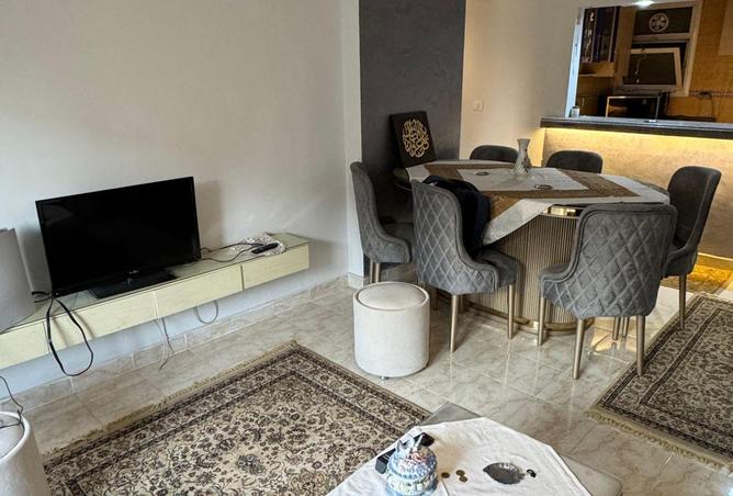 8586801 - Property Image 2