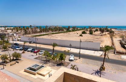 شقة - 2 غرف نوم - 1 حمام للبيع في الجادة الأولى الجهة الشمالية - منتجعات الغردقة - الغردقة - محافظة البحر الاحمر