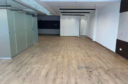 Office Space - 4 Bedrooms - 2 Bathrooms for rent in Eastown - 5th Settlement Compounds - The 5th Settlement - New Cairo City - Cairo