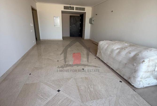 71904098 - Property Main Image