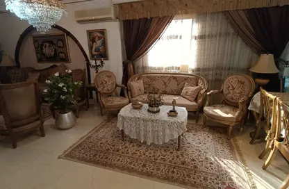 شقة - 3 غرف نوم - 2 حمامات للبيع في شارع مصطفي النحاس - المنطقة السادسة - مدينة نصر - القاهرة