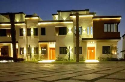 Townhouse - 4 Bedrooms - 5 Bathrooms for sale in Azzar - 5th Settlement Compounds - The 5th Settlement - New Cairo City - Cairo