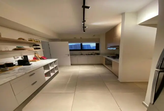 112984160 - Property Image 2