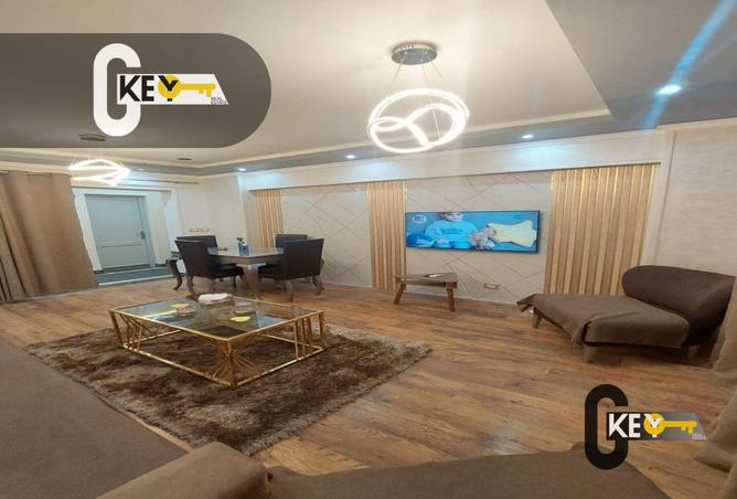 2OZuiwUrz8a - Property Image 2