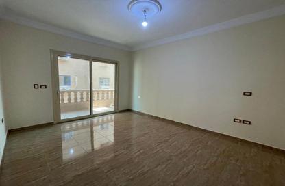 Apartment - 3 Bedrooms - 2 Bathrooms for rent in South Lotus - El Lotus - New Cairo City - Cairo