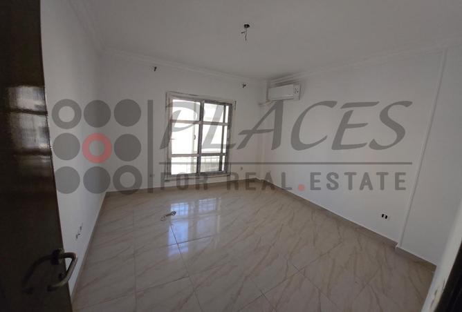 63640217 - صورة العقار 3