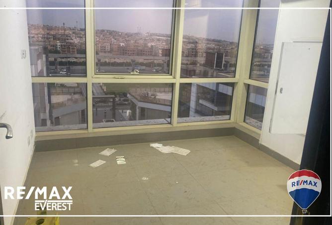 8595042 - Property Image 2