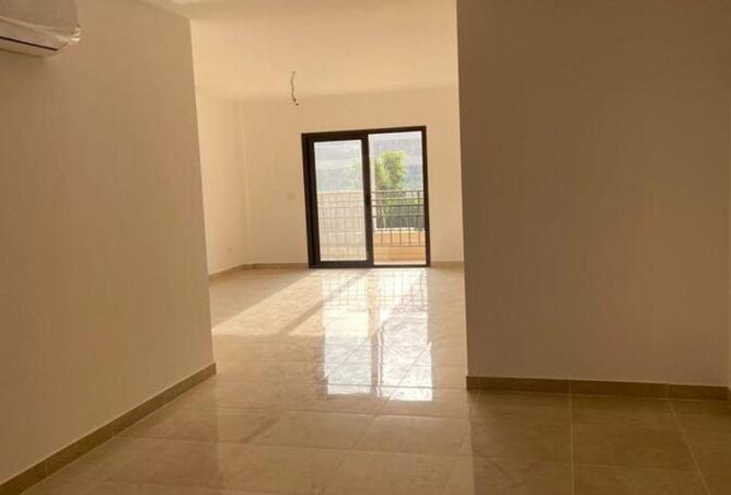 8602281 - Property Image 2