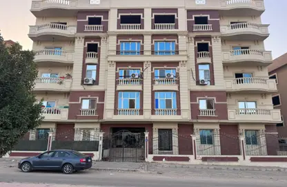 دوبلكس - 4 غرف نوم - 3 حمامات للبيع في المجاورة الاولي - المنطقة التاسعة - مدينة الشروق - القاهرة