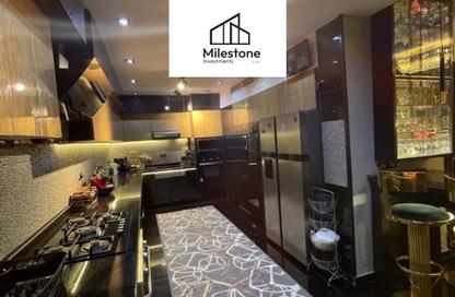 Apartment - 4 Bedrooms - 4 Bathrooms for sale in Gardenia Mall St. - The 1st Settlement - New Cairo City - Cairo