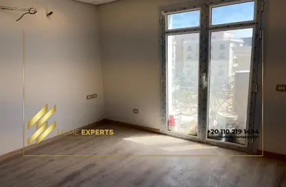 شقة - 3 غرف نوم - 3 حمامات للايجار في جاردن ريزدنس - هايد بارك - مدينة القاهرة الجديدة - القاهرة