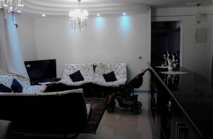 شقة - 3 غرف نوم - 2 حمامات للبيع في حى اسكان الجامعه الامريكية - كمبوندات التجمع الخامس - التجمع الخامس - مدينة القاهرة الجديدة - القاهرة