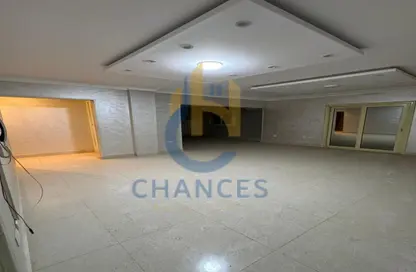 Apartment - 3 Bedrooms - 1 Bathroom for sale in Al Ashrafiya - North Investors Area - New Cairo City - Cairo