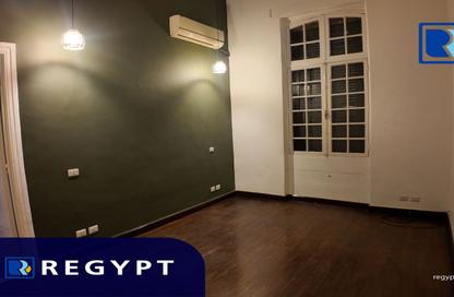 مساحات مكتبية - استوديو - 1 حمام للايجار في شارع الشيخ المرصفي - الزمالك - القاهرة