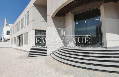 Show Room - 1 Bedroom - 1 Bathroom for rent in Zahraa Al Maadi St. - Degla - Hay El Maadi - Cairo