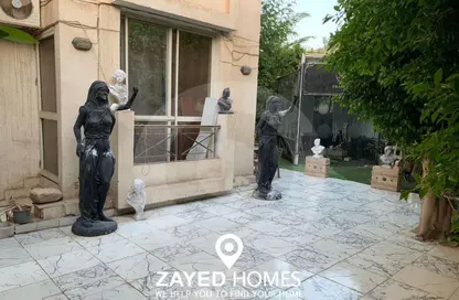 Apartment - 2 Bedrooms - 1 Bathroom for sale in Hadayek Al Mohandessin - 4th District - Sheikh Zayed City - Giza