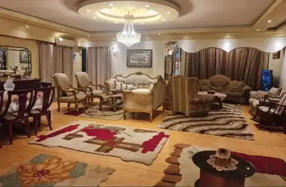 شقة - 3 غرف نوم - 3 حمامات للبيع في شارع الثوره - الكوربة - مصر الجديدة - القاهرة