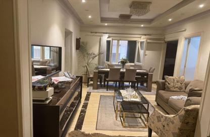 Apartment - 2 Bedrooms - 1 Bathroom for sale in Abou Al Maali St. - Al Agouza - Giza