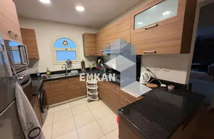 شقة - 2 غرف نوم - 2 حمامات للايجار في 6 ويست - بيفرلي هيلز - كمبوندات الشيخ زايد - الشيخ زايد - الجيزة