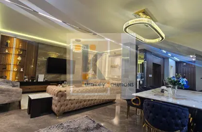 Twin House - 5 Bedrooms - 6 Bathrooms for sale in Etapa - Sheikh Zayed Compounds - Sheikh Zayed City - Giza