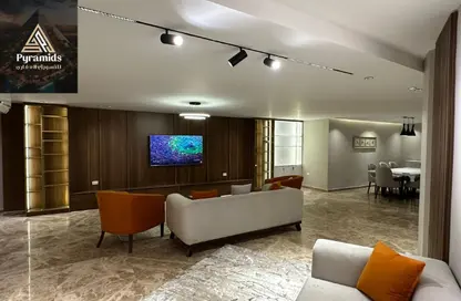 شقة - 3 غرف نوم - 3 حمامات للايجار في شارع مصدق - الدقي - الجيزة