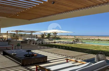 Villa - 5 Bedrooms - 5 Bathrooms for sale in Ramla Lakeside - Qesm Ad Dabaah - North Coast