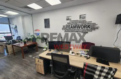 Office Space - 2 Bedrooms - 1 Bathroom for rent in Arkan Plaza - 26th of July Corridor - Sheikh Zayed City - Giza