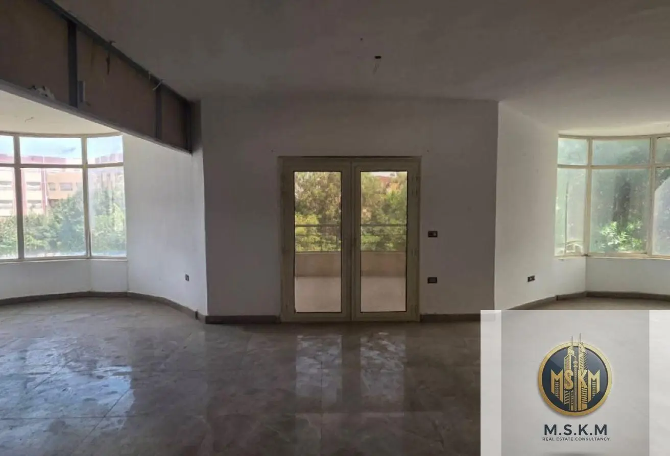 112979127 - Property Main Image
