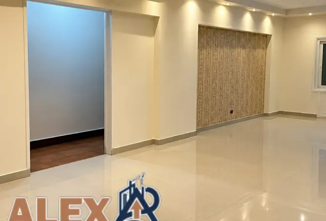 115970056 - Property Image 3