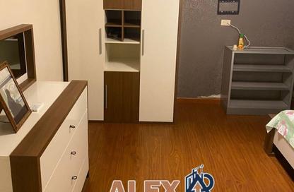 Apartment - 3 Bedrooms - 3 Bathrooms for sale in Smouha Square - Smouha - Hay Sharq - Alexandria