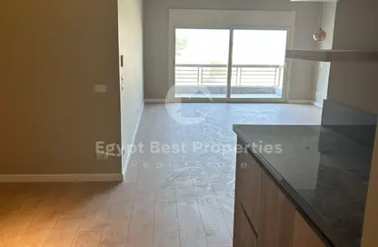 Apartment - 3 Bedrooms - 3 Bathrooms for rent in New Giza - Cairo Alexandria Desert Road - 6 October City - Giza